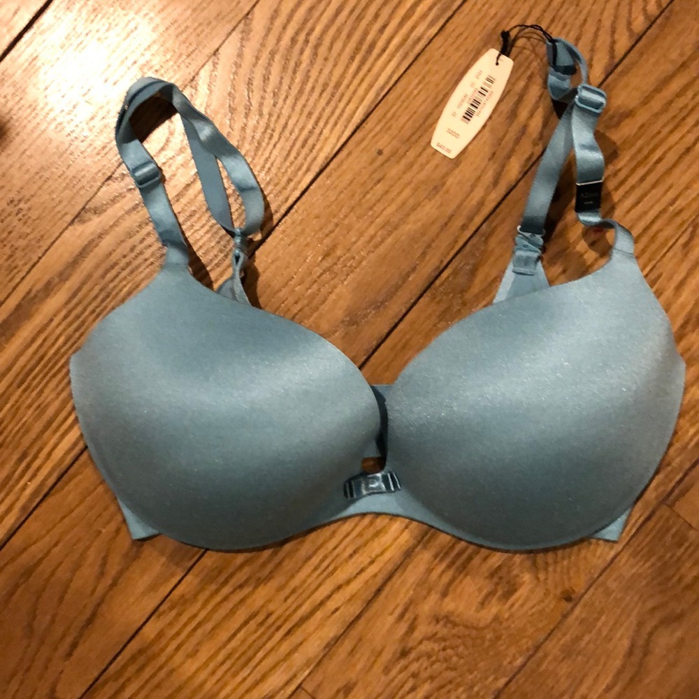 Victoria’s Secret Incredible Demi Bra